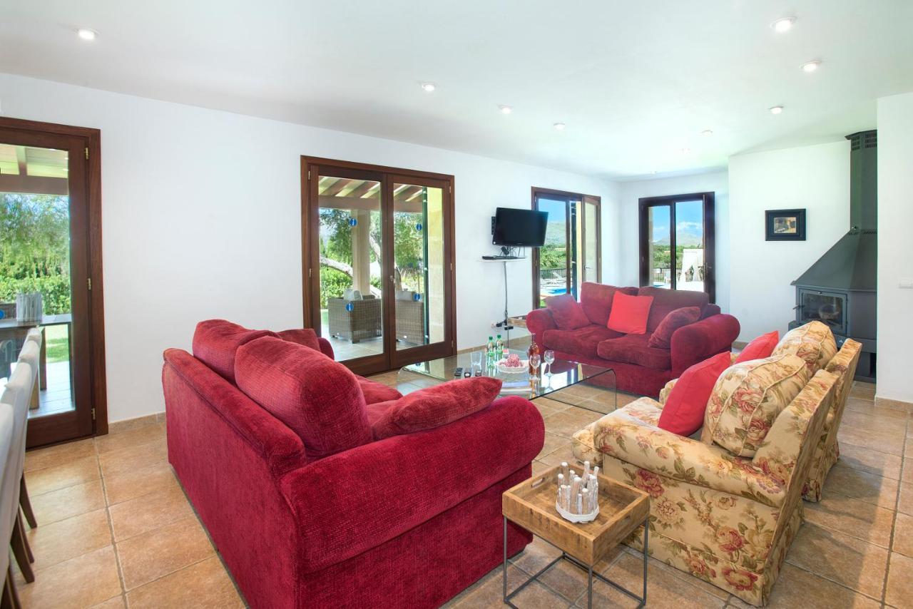 Owl Booking Villa Siquier - Luxury Retreat With Mountain Views 波连斯萨 外观 照片