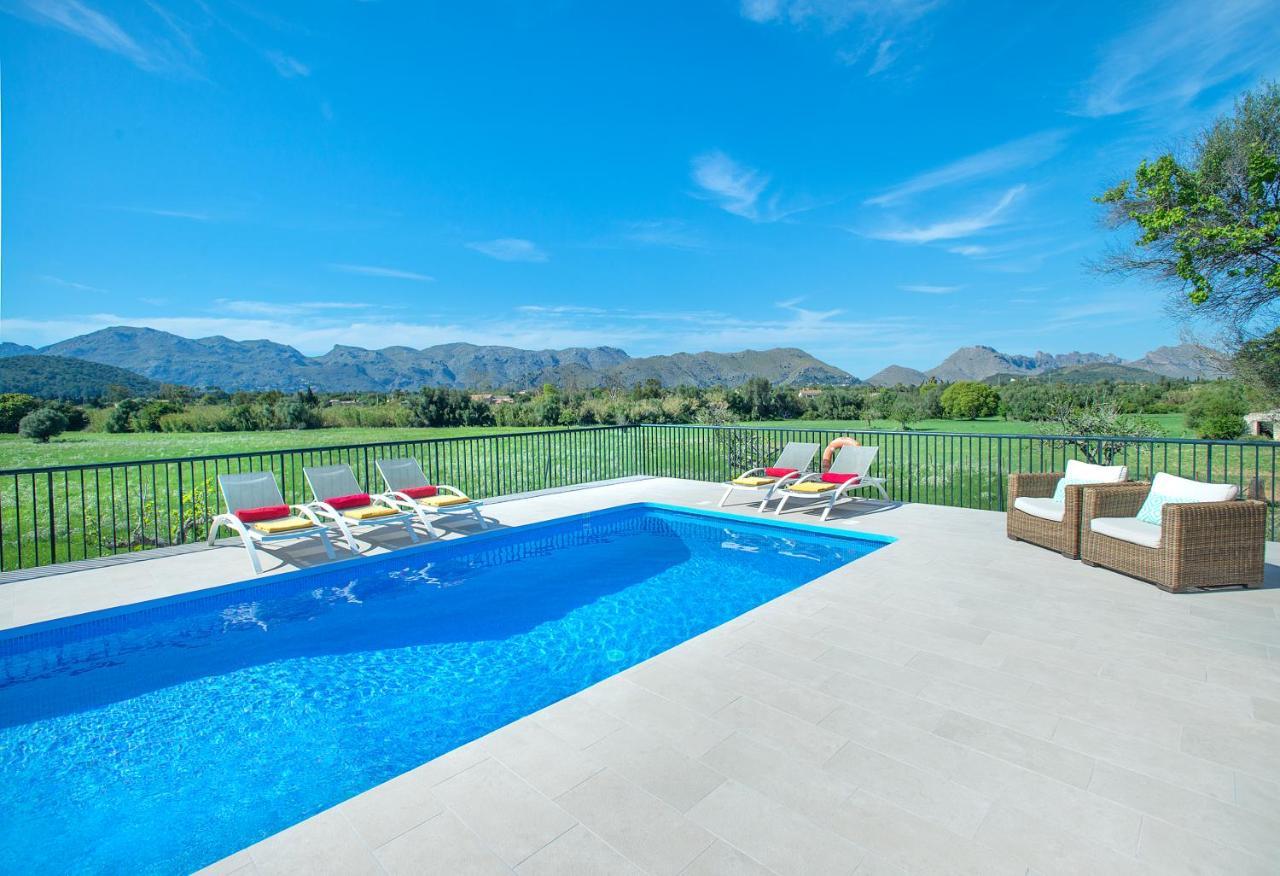 Owl Booking Villa Siquier - Luxury Retreat With Mountain Views 波连斯萨 外观 照片