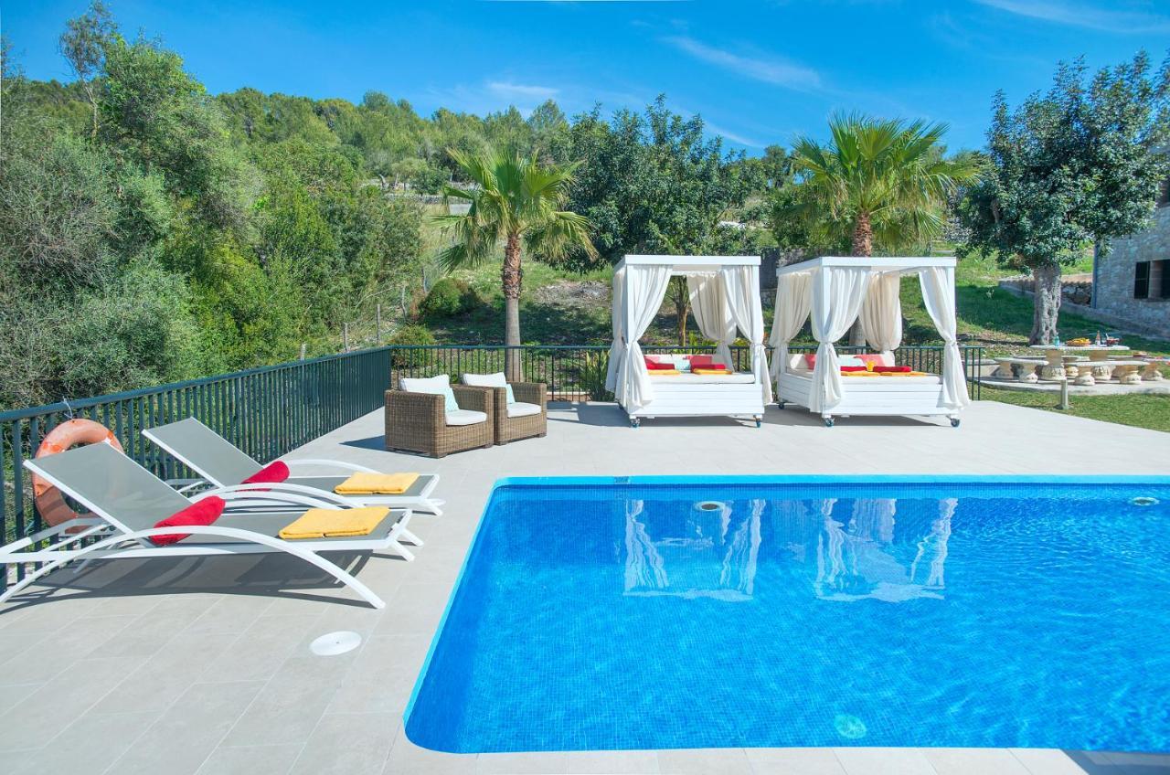 Owl Booking Villa Siquier - Luxury Retreat With Mountain Views 波连斯萨 外观 照片